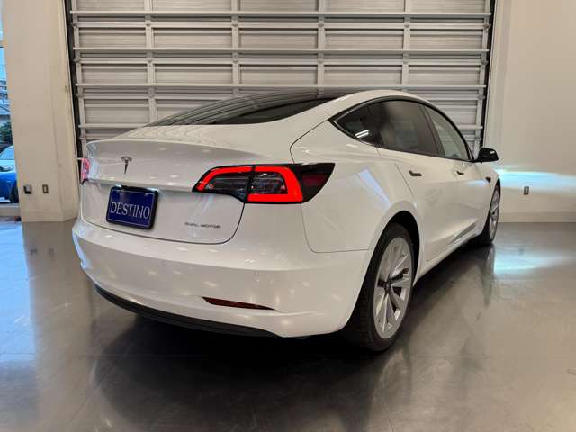 テスラ モデル３ ロングレンジ R3年 (関東) 99