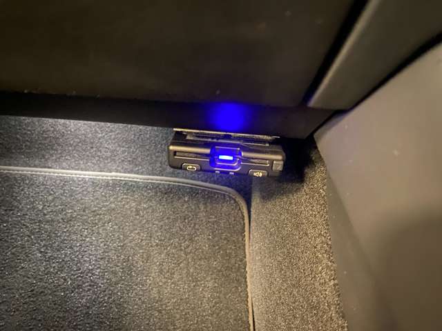 テスラ モデルＹ ＲＷＤ R5年 (関東) 99