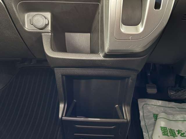 スズキ クロスビー １．０ ハイブリッド ＭＺ ４ＷＤ R4年 (東北) 99