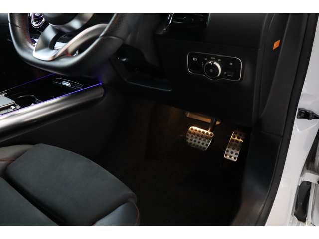 メルセデスベンツ Ｂクラス Ｂ２００Ｄ ＡＭＧライン ディーゼルターボ R3年 (近畿) 99