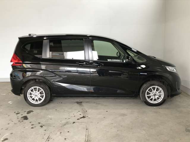 ホンダ フリード　ハイブリッド １．５ ハイブリッド Ｇ ホンダセンシング ４ＷＤ H29年 (北海道) 99