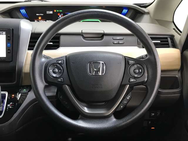 ホンダ フリード　ハイブリッド １．５ ハイブリッド Ｇ ホンダセンシング ４ＷＤ H29年 (北海道) 99