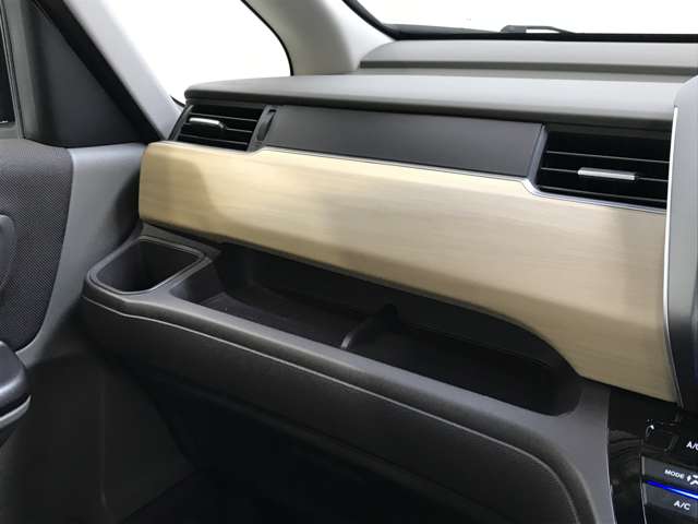 ホンダ フリード　ハイブリッド １．５ ハイブリッド Ｇ ホンダセンシング ４ＷＤ H29年 (北海道) 99