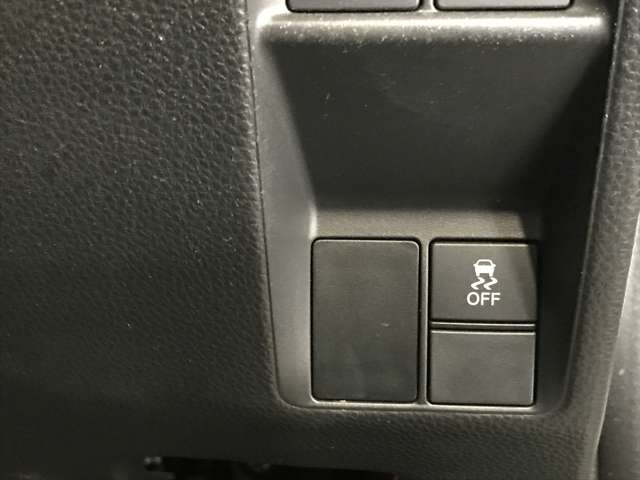 ホンダ Ｎ−ＶＡＮ ６６０ Ｌ ホンダセンシング ４ＷＤ R1年 (北海道) 99