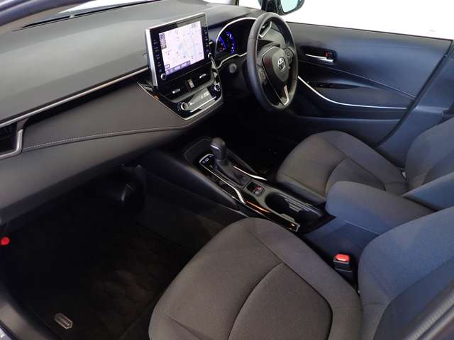 トヨタ カローラ １．８ ハイブリッド Ｓ R2年 (関東) 99