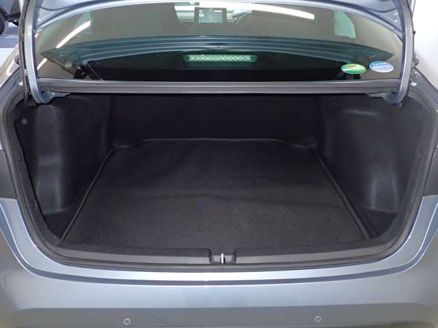 トヨタ カローラ １．８ ハイブリッド Ｓ R2年 (関東) 99