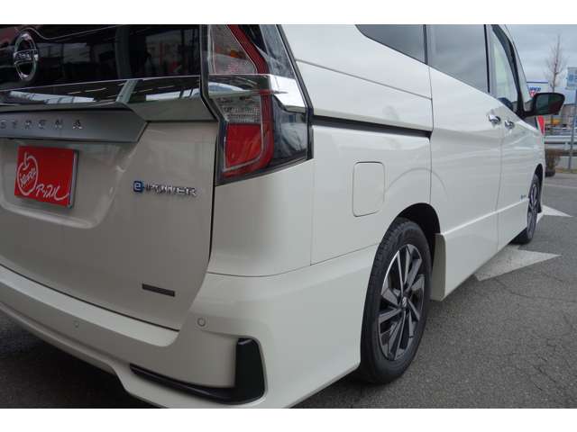 日産 セレナ １．２ Ｅ－ＰＯＷＥＲ ハイウェイスター Ｖ R1年 () 99