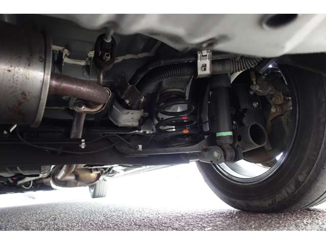 日産 セレナ １．２ Ｅ－ＰＯＷＥＲ ハイウェイスター Ｖ R1年 () 99