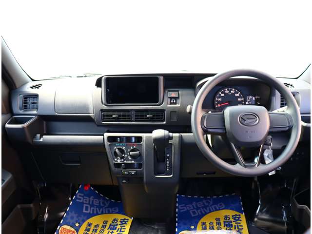 ダイハツ ハイゼットカーゴ ６６０ デラックス R7年 (関東) 99