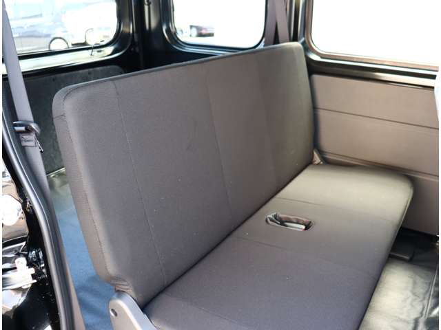 ダイハツ ハイゼットカーゴ ６６０ デラックス R7年 (関東) 99