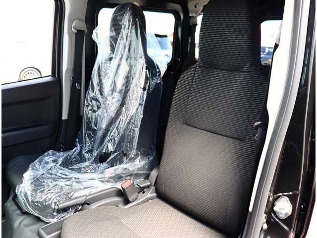 ダイハツ ハイゼットカーゴ ６６０ デラックス R7年 (関東) 99