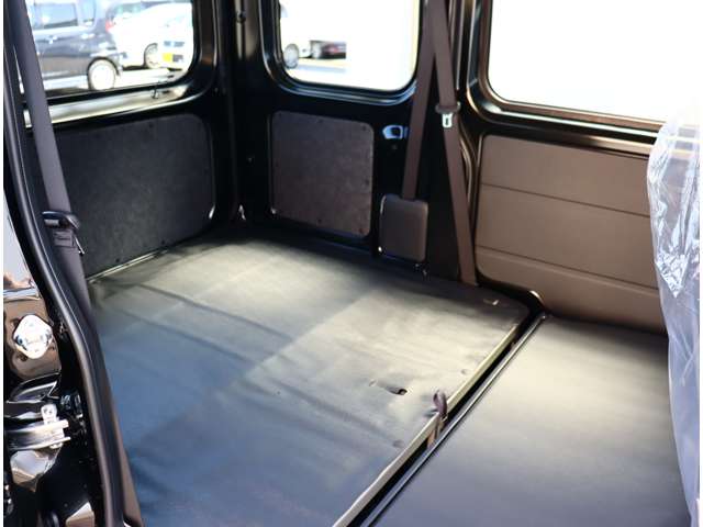 ダイハツ ハイゼットカーゴ ６６０ デラックス R7年 (関東) 99