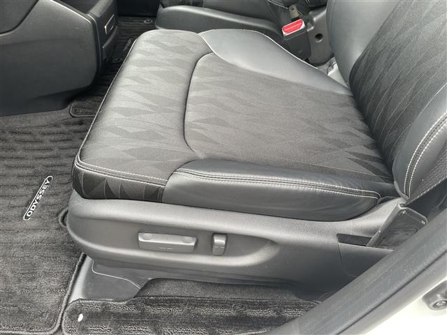 ホンダ オデッセイ　ハイブリッド ２．０ ハイブリッド アブソルート ＥＸ ホンダ センシング H30年 (東海) 99