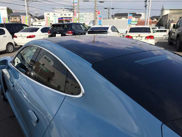 ポルシェ タイカン ４Ｓ パフォーマンスバッテリー プラス ４＋１シート ４ＷＤ R3年 (東海) 99