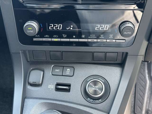 トヨタ ＧＲヤリス １．６ ＲＣ ４ＷＤ R6年 (東海) 99