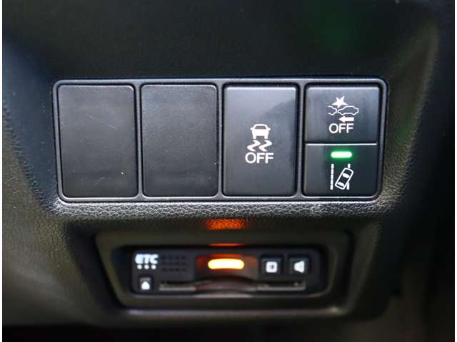 ホンダ ステップワゴン １．５ スパーダ ホンダ センシング R2年 (関東) 99