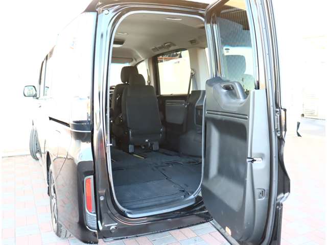 ホンダ ステップワゴン １．５ スパーダ ホンダ センシング R2年 (関東) 99