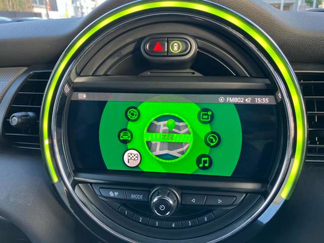 ミニ ミニ クーパー ３ドア ＤＣＴ R1年 (近畿) 99