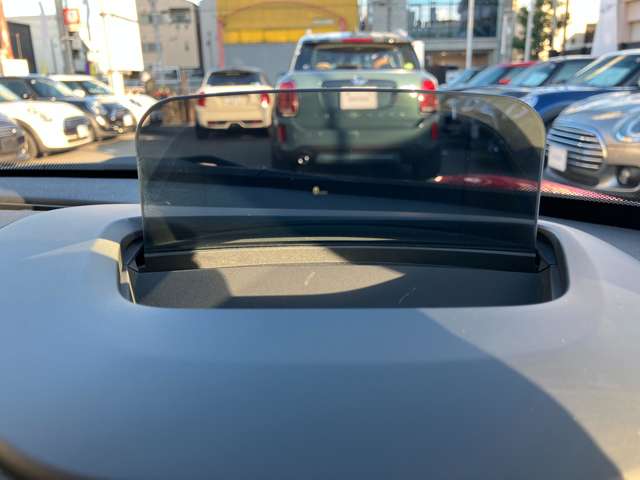 ミニ ミニ クーパー ３ドア ＤＣＴ R1年 (近畿) 99