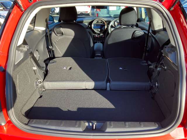 ミニ ミニ クーパー ３ドア ＤＣＴ R1年 (近畿) 99