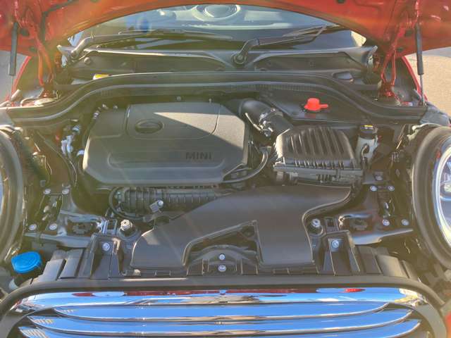 ミニ ミニ クーパー ３ドア ＤＣＴ R1年 (近畿) 99