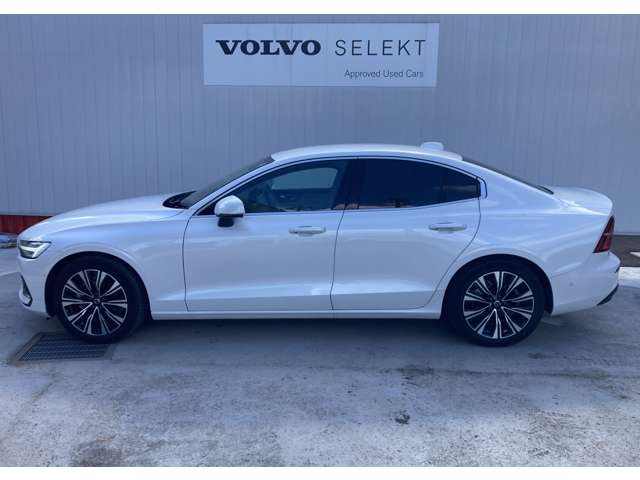 ボルボ Ｓ６０ アルティメット　Ｂ４ R5年 (関東) 99