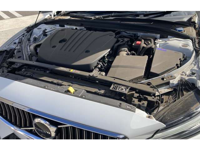 ボルボ Ｓ６０ アルティメット　Ｂ４ R5年 (関東) 99