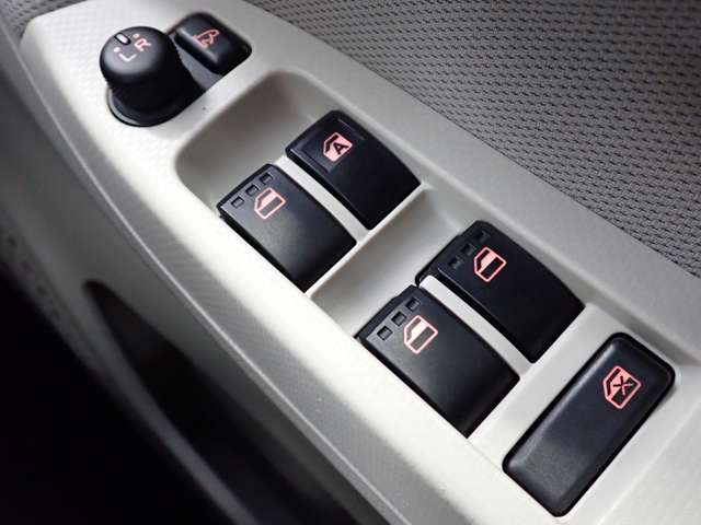 スバル ステラ ６６０ Ｌ R4年 (関東) 99