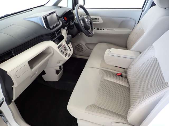 スバル ステラ ６６０ Ｌ R4年 (関東) 99