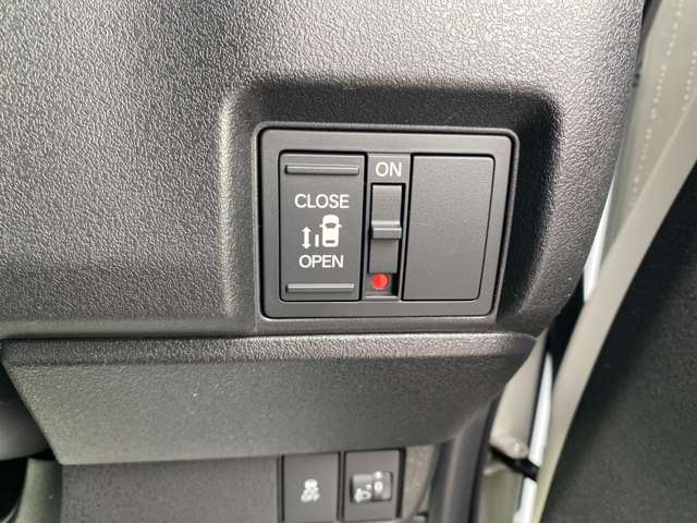 ホンダ Ｎ　ＢＯＸ カスタム ６６０ R6年 (関東) 99