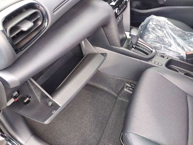 トヨタ ヤリスクロス　ハイブリッド １．５ ハイブリッド Ｚ R7年 (九州・沖縄) 99