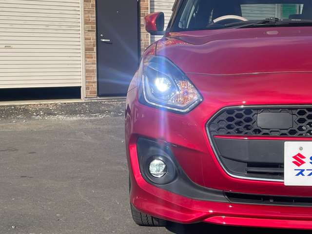 スズキ スイフト １．２ ハイブリッド ＲＳ セーフティパッケージ装着車 ４ＷＤ H29年 (北海道) 99