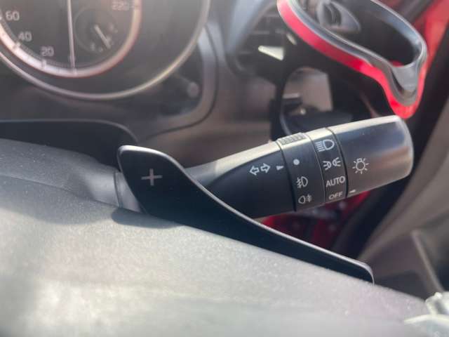 スズキ スイフト １．２ ハイブリッド ＲＳ セーフティパッケージ装着車 ４ＷＤ H29年 (北海道) 99