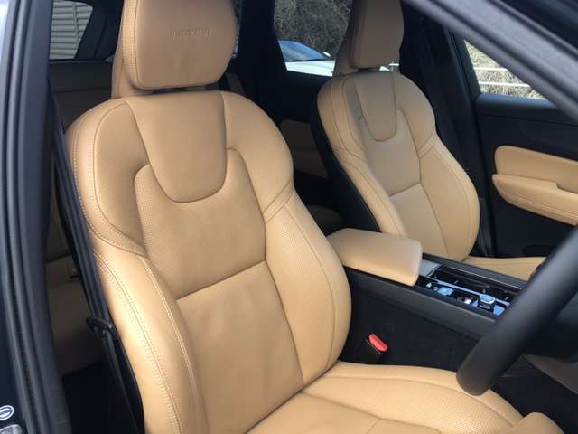 ボルボ ＸＣ６０ Ｄ４ ＡＷＤ インスクリプション ディーゼルターボ ４ＷＤ H30年 (東北) 99