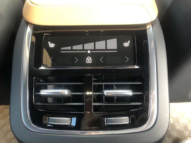 ボルボ ＸＣ６０ Ｄ４ ＡＷＤ インスクリプション ディーゼルターボ ４ＷＤ H30年 (東北) 99