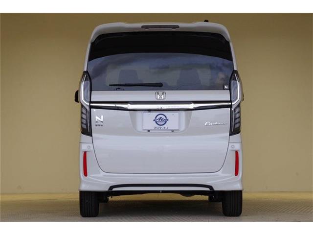 ホンダ Ｎ　ＢＯＸ カスタム ６６０ Ｇ Ｌ ホンダセンシング R2年 (東海) 99