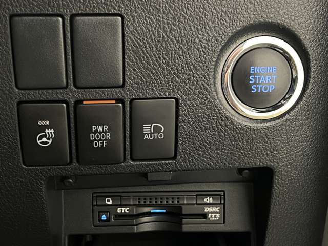 トヨタ アルファード ３．５ エグゼクティブ ラウンジ H28年 (関東) 99