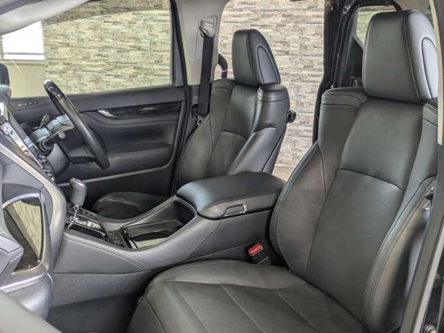 トヨタ ヴェルファイア　ハイブリッド ハイブリッド ２．５ ＺＲ Ｇエディション Ｅ－ＦＯＵＲ ４ＷＤ H27年 (関東) 99