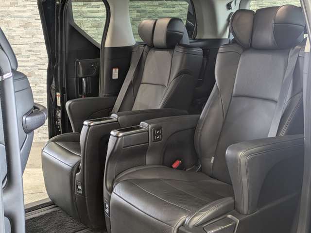 トヨタ ヴェルファイア　ハイブリッド ハイブリッド ２．５ ＺＲ Ｇエディション Ｅ－ＦＯＵＲ ４ＷＤ H27年 (関東) 99