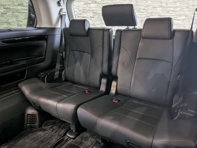 トヨタ ヴェルファイア　ハイブリッド ハイブリッド ２．５ ＺＲ Ｇエディション Ｅ－ＦＯＵＲ ４ＷＤ H27年 (関東) 99