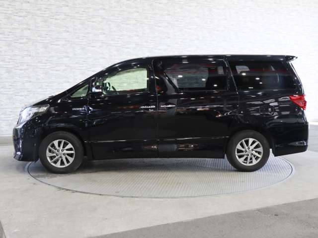 トヨタ アルファード　ハイブリッド ２．４ ＳＲ Ｃパッケージ ４ＷＤ H25年 (関東) 99