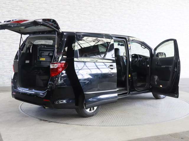 トヨタ アルファード　ハイブリッド ２．４ ＳＲ Ｃパッケージ ４ＷＤ H25年 (関東) 99