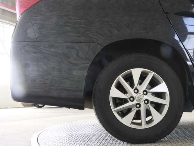 トヨタ アルファード　ハイブリッド ２．４ ＳＲ Ｃパッケージ ４ＷＤ H25年 (関東) 99