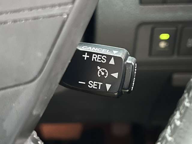 トヨタ アルファード　ハイブリッド ２．４ ＳＲ Ｃパッケージ ４ＷＤ H25年 (関東) 99