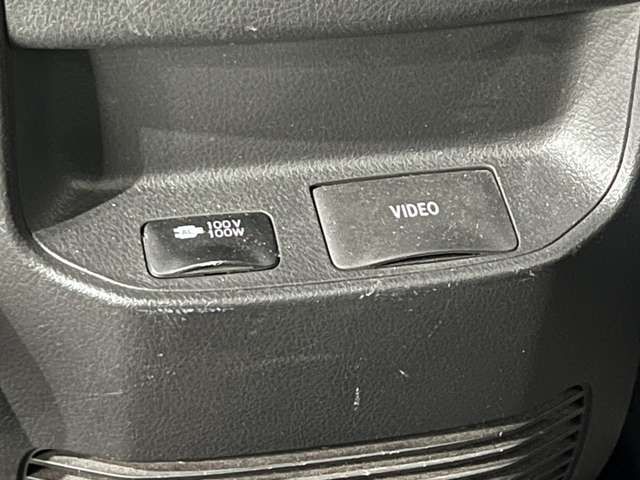 トヨタ アルファード　ハイブリッド ２．４ ＳＲ Ｃパッケージ ４ＷＤ H25年 (関東) 99