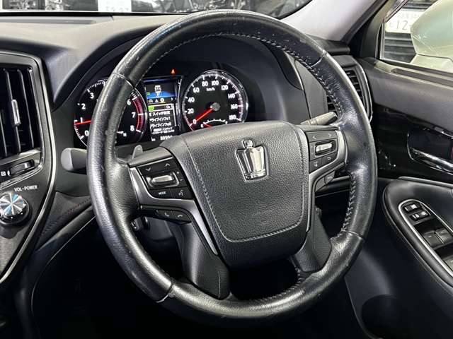 トヨタ クラウンアスリート ２．０ Ｓ－Ｔ H28年 (関東) 99