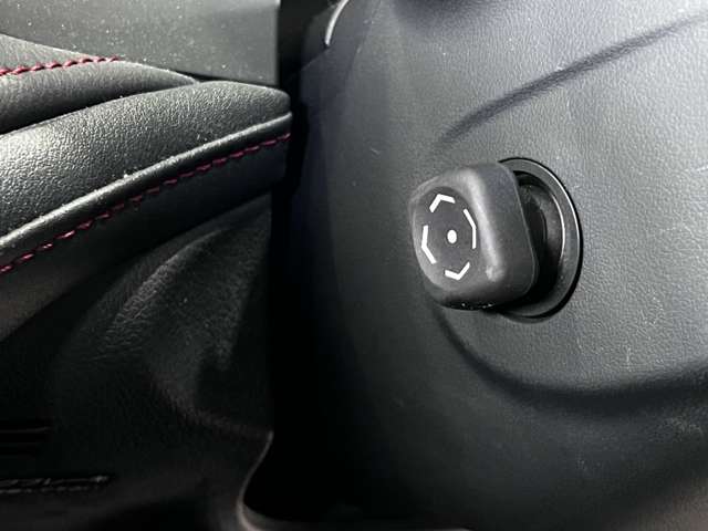 トヨタ クラウンアスリート ２．０ Ｓ－Ｔ H28年 (関東) 99