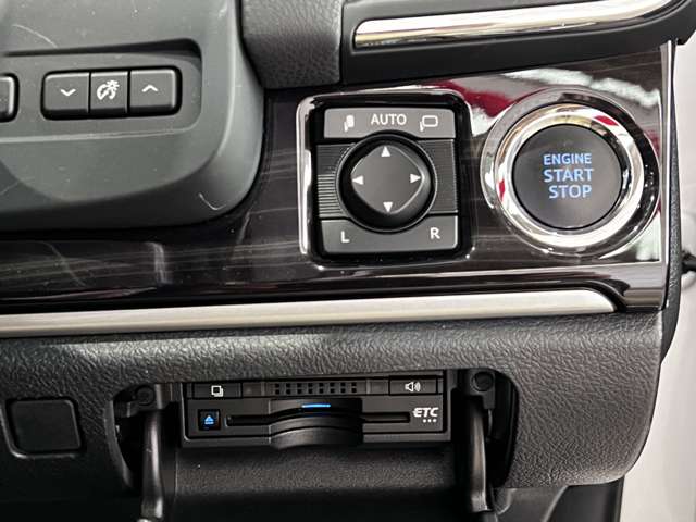 トヨタ クラウンアスリート ２．０ Ｓ－Ｔ H28年 (関東) 99