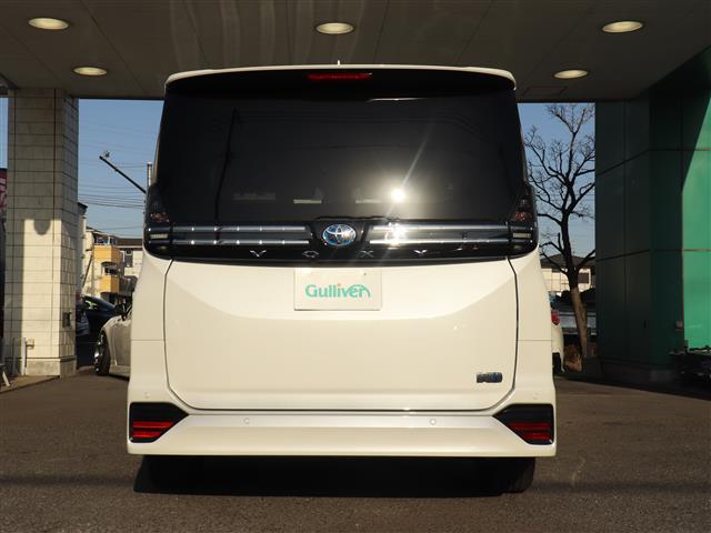 トヨタ ヴォクシー １．８ ハイブリッド Ｓ－Ｚ R5年 (関東) 99