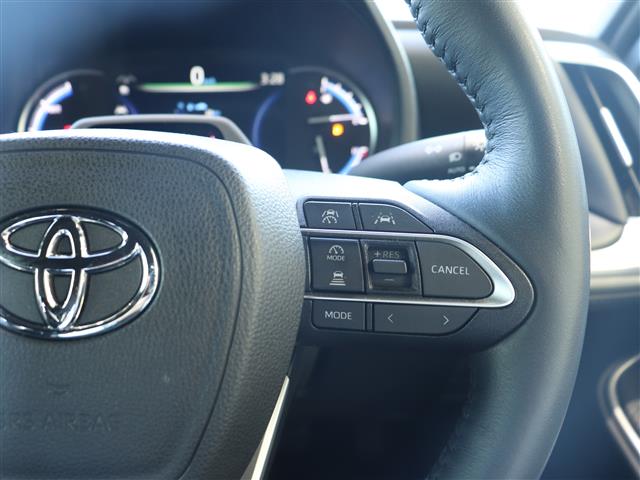 トヨタ ヴォクシー １．８ ハイブリッド Ｓ－Ｚ R5年 (関東) 99